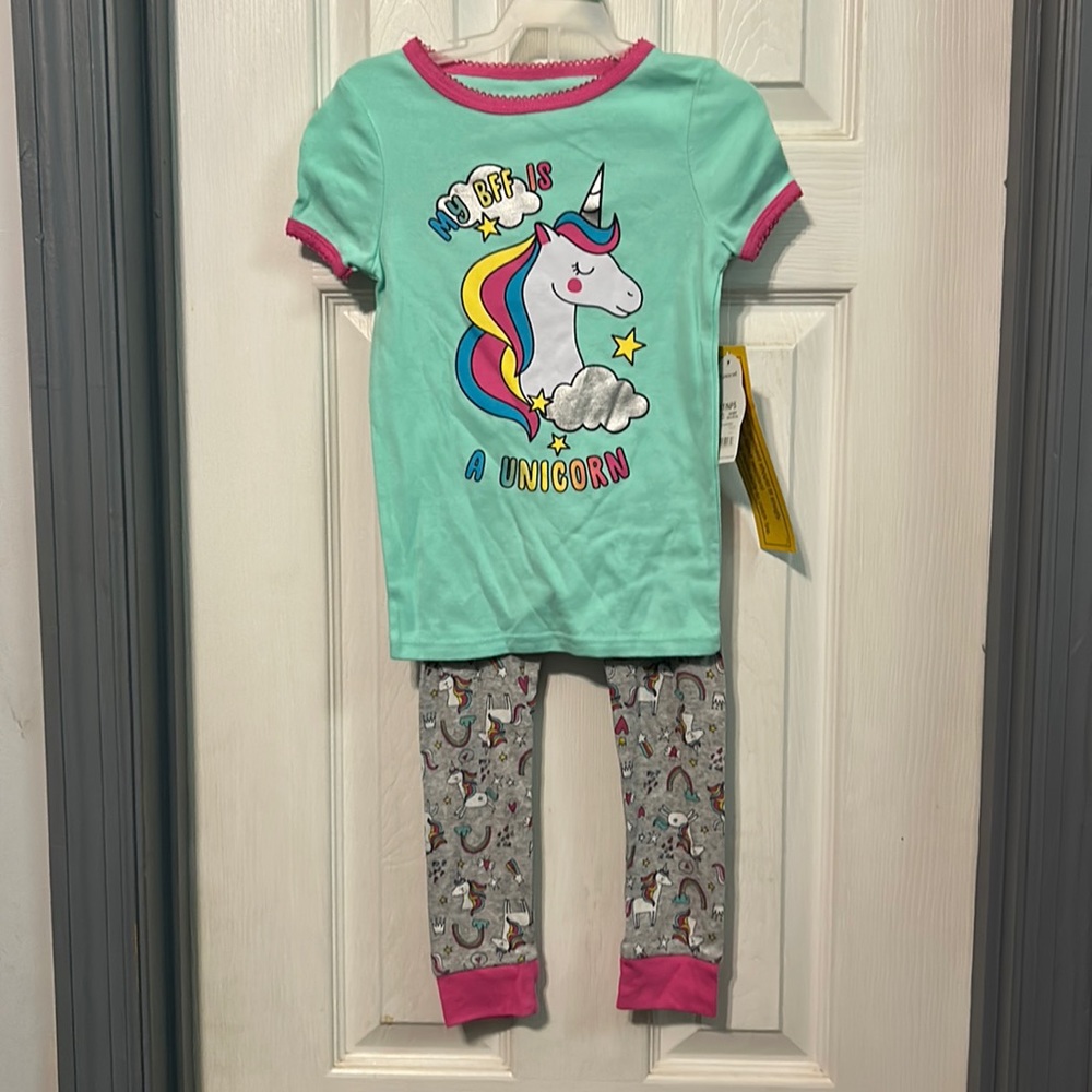 Wonder Nation size 5T 2 piece pajama set